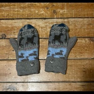 Super warm and cozy sweater mittens